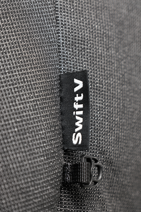 v logo v bag brand